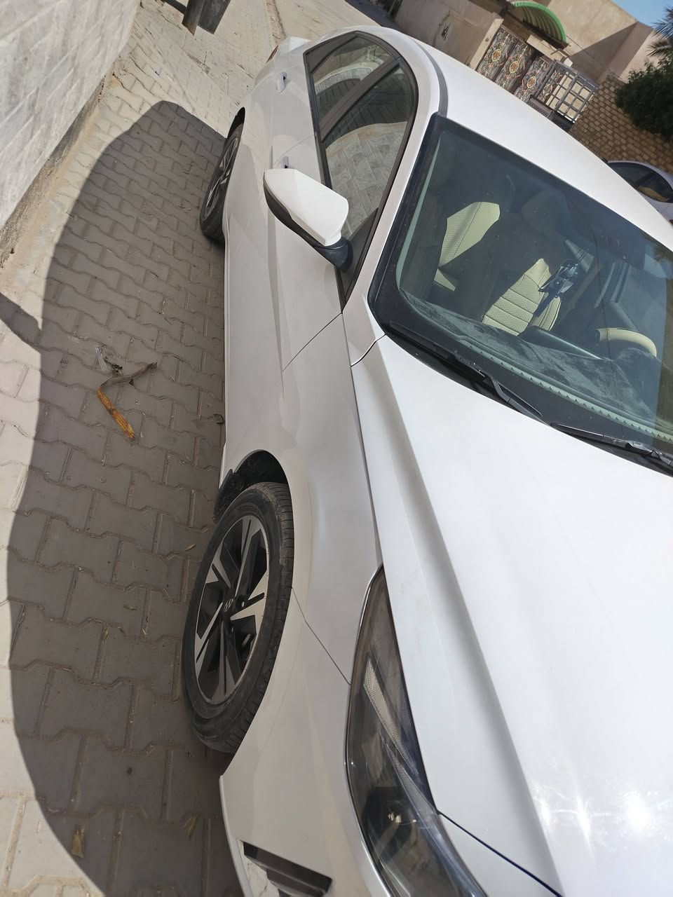 النترا خليجي الأصل موديل 2021 نضيفه ماعدا رصعات وطخات قليله السعر ١٦٥ وبيه مجال قليل رقمي مكاني نجف ***********
