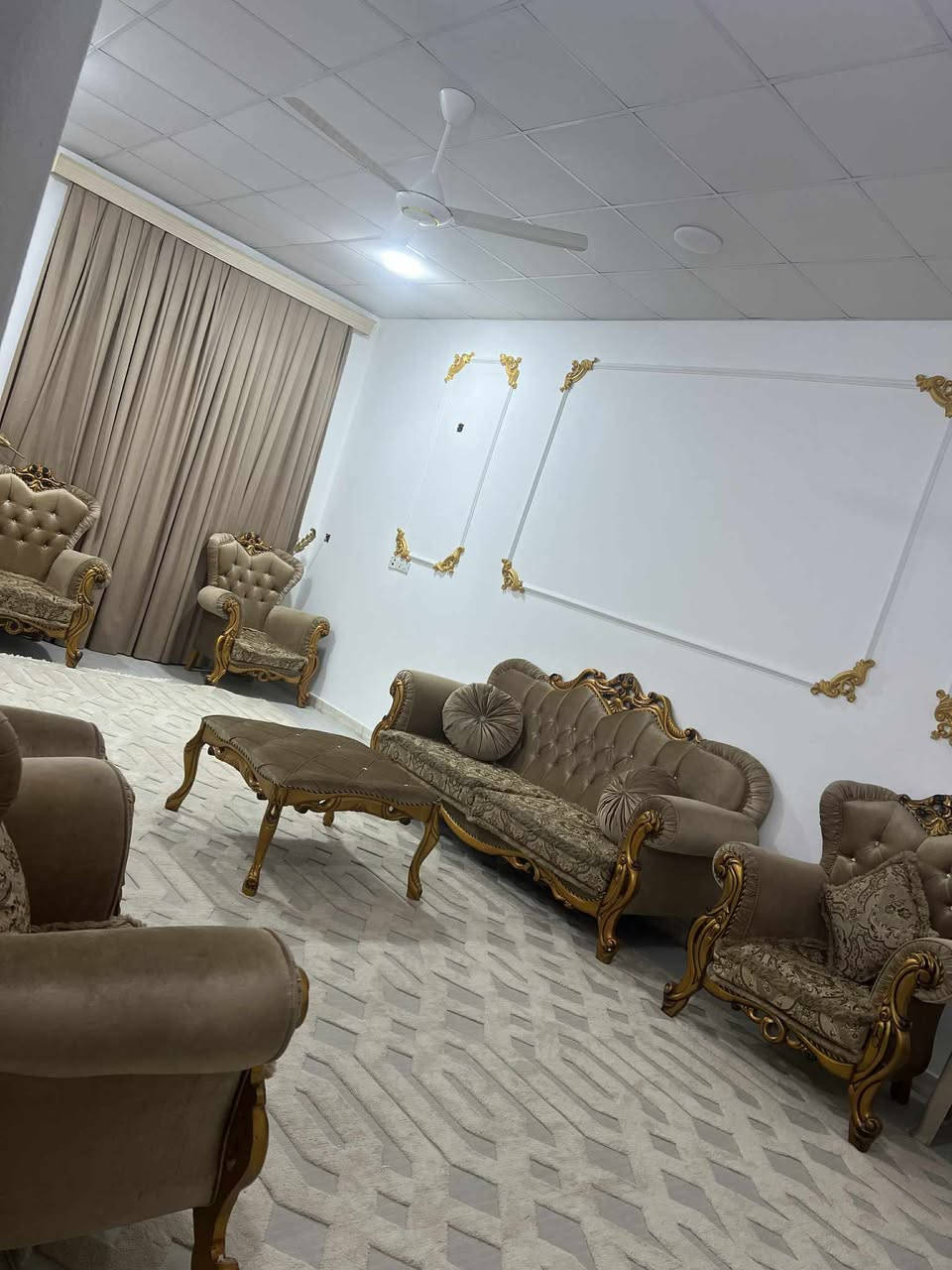 تخم ملكي ١٠مقاعد جديد بسعر ٧٥٠مكان بعقوبه شفته الشراي يراسلني على الخاص


**إذا كنت صاحب هذا الإعلان وتريد حذفه لأي سبب، رجاءا أرسل رسالة إلى الدعم الفني**