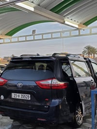 سينا XLE • ٢٠١٨ • القائم