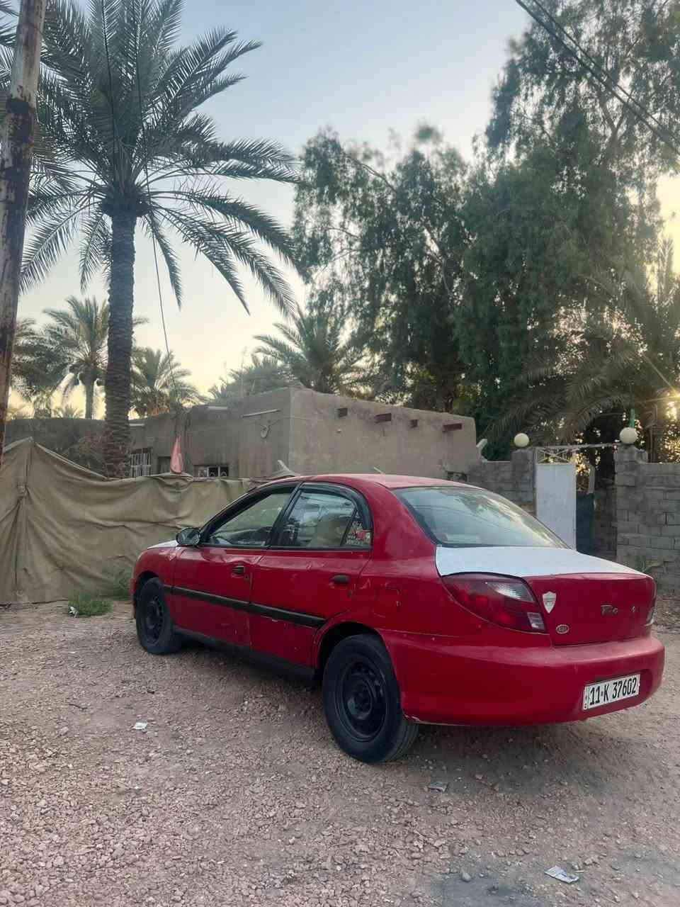 السلام عليكم 
للبيع. كيا. ريو موديل 2005 رقم بغداد أنكليزي تحويل. مباشر كير مكينه حداديه كله جديد مابيها. أي. نقص فقط التبريد نقص غاز السياره ع وضعها مامصبوغه بيع سريع. السعر ٢٧ وبيها مجال 
العنوان بابل قرب سيطرت الاثار 
اتصال ***********
