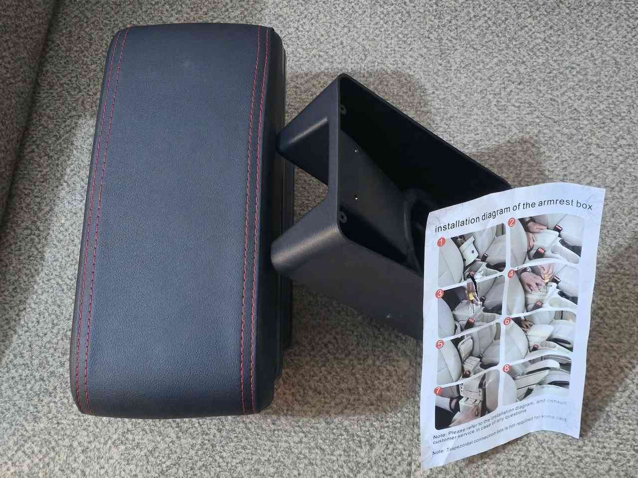 للبيع تكية (مسند يد) سيارة درجة أولى
​الحالة: جديد (باكيت)
​النوع: سلايت (تتحرك للأمام والخلف)
​المواصفات: جلد أصلي تطريز يدوي أحمر ديزاين فخم يضيف لمسة مميزة 
​المميزات: نوعية ثقيلة درجة أولى مو من هذا العادي وبيهه مجر خزن داخلي واسع
​الترهيم: تركب على الميتسوبيشي ميراج ونيسان صني وأغلب السيارات الصغيرة والمتوسطة (تجي وية قاعدة تثبيت ومخطط شد)
سعره ٢٠ الف ويا توصيل 
داخل الحله ١٥ 
كامل ملاحقات مكاني حله بابل 
***********
