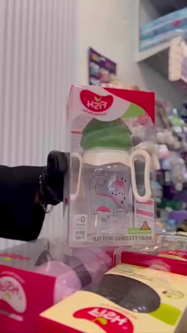 ⁨ رضاعة / ممية حليب من براند fish بعدة الوان توفر داخل مركز الظبي للحليب 
مقاوم للحرارة والجراثيم 
📍بغداد - الدورة - شارع الطعمة التجاري - الفلكة الثانية
🚚 يتوفر توصيل لجميع انحاء العراق
☎️ *********** - واتساب
#اطفال #العراق #baby #حليب #الرضع⁩⁩⁩
