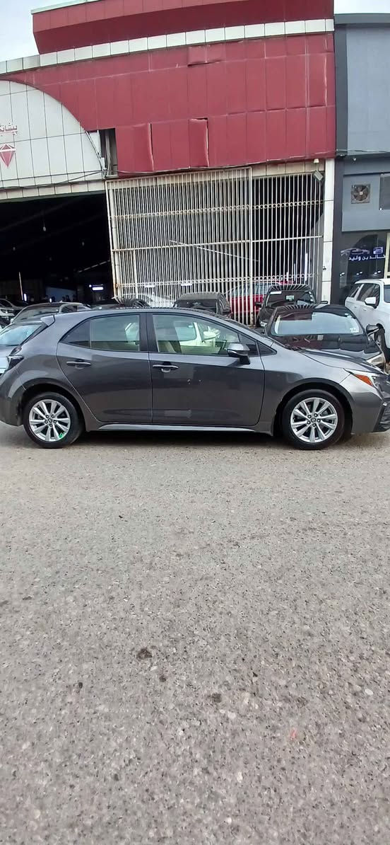 السلام عليكم للبيع فقط كرولا هاش باك 
مواصفات Se
2023
لون نفطي 
داخل ابيض 
ماشي 27 ألف ميل 
قطعتن صبغ جملغ امامي مع خلفي 
بدون داخل بدون ارباك 
سعر 135 ورقه بها مجال بسيط 
رقم أربيل 
سياره جاهزه 
مكان سياره أربيل
***********

بوفروشتن مواصفات se
موديل 23
دوو بارجه سبغ بى داخل  بى ارباك أربيل, العراق
