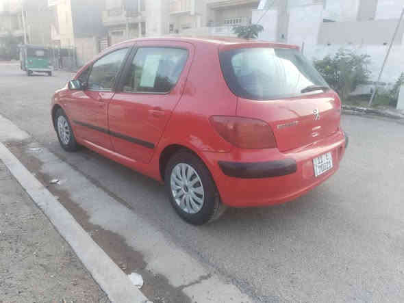 سياره مكفوله بدون صبغ مكينه كير مكفولات سيارعه جاهزه ونضيفه جدا تخم تاير تدفئه تبريد شاشه كامره ريموت سنتر لوك هزه جديده تحويل مباشرالعنوان البياع *********** السعر ٥٧ بغداد
