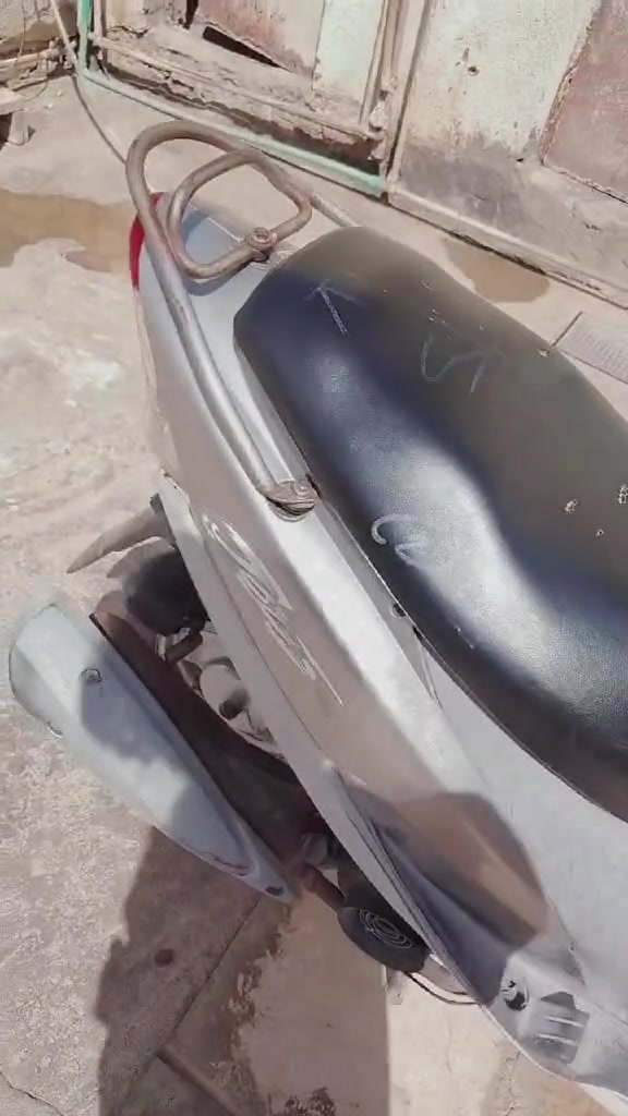 السلام عليكم ماكس منغولي للبيع دراجه صاله اربع اشهر من مطلعه مامفتوحه بيه برغي متوازي ع بيعته والي يريده بالخدمه يراسلني ع ***********
