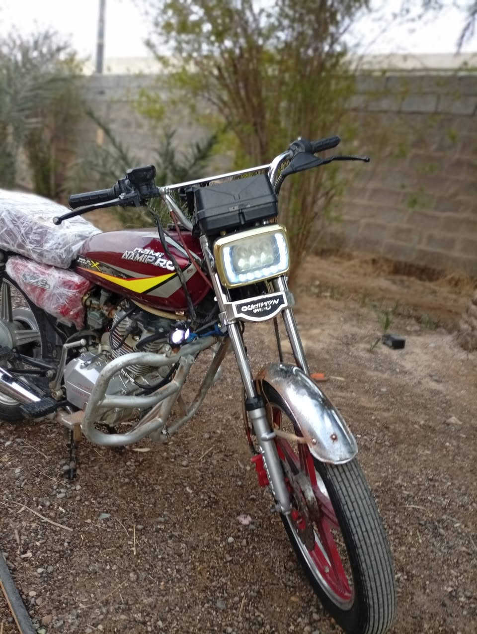 سلام عليكم دراجه سيفان 5كير موديل 23 دراجه خير من الله كهرباء شغاله سلف نكره اوراق كامله السعر 400اوبيهه مجال لشراي مكاني واسط نعمانيه طريق بغداد كوت 
***********
