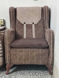 تخم عشر مقاعد للبيع الموقع بغداد  الرقم 07722724496