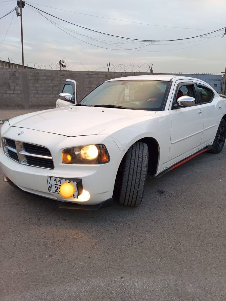 سلام عليكم للبيع جارجر 7
سيارة جديده مكفوله من ضربه ولتبديل
بيها صبغ جوه تريشه مال باب سائق فقط
مكينه 3500 مكينه كير كله جديد 
ما بيها اي نقص السعر 103وبيها مجال بسيط
مكاني شهداء البياع *********** سيارة رقم بغداد 
جديد بسمي تحويل مباشر
