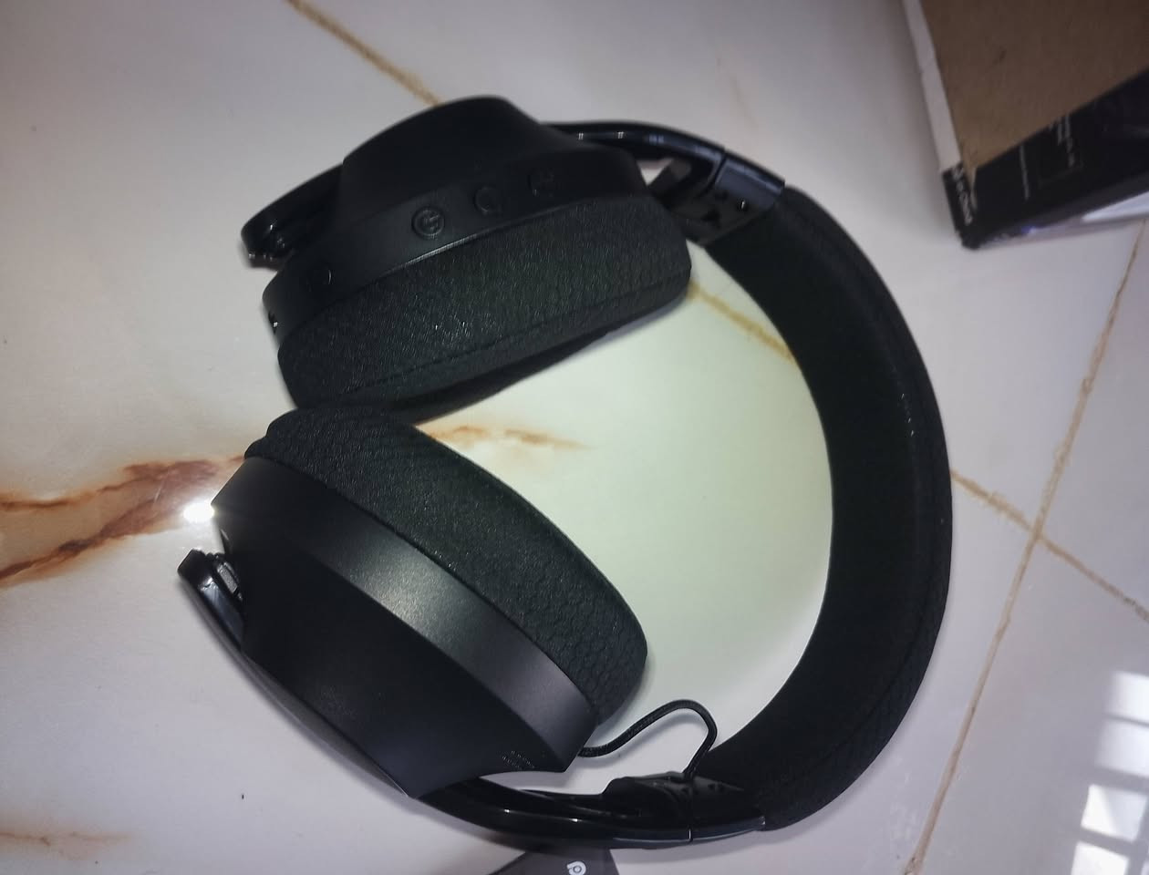 السلام عليكم سماعات كيمنك للبيع جدد صوتهم كلش قوي سعر الوحدة 25 العنوان بغداد الكاضمية يوجد توصيل


**إذا كنت صاحب هذا الإعلان وتريد حذفه لأي سبب، رجاءا أرسل رسالة إلى الدعم الفني**