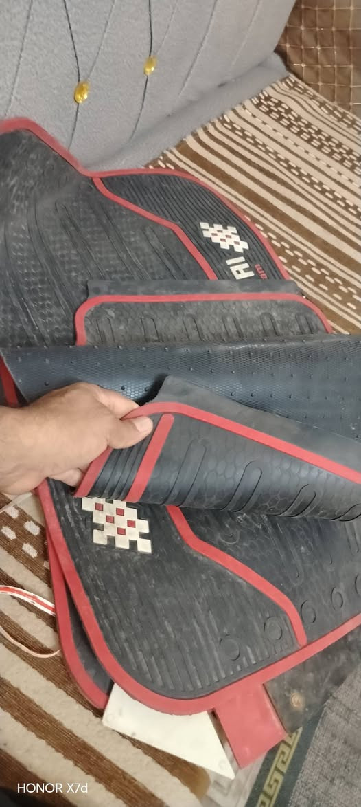 الاستيل ارضيات اكسند جوكر الصابيات الرواد الاثريه قرب دوار المثنى ***********
١٥الف بغداد, العراق
