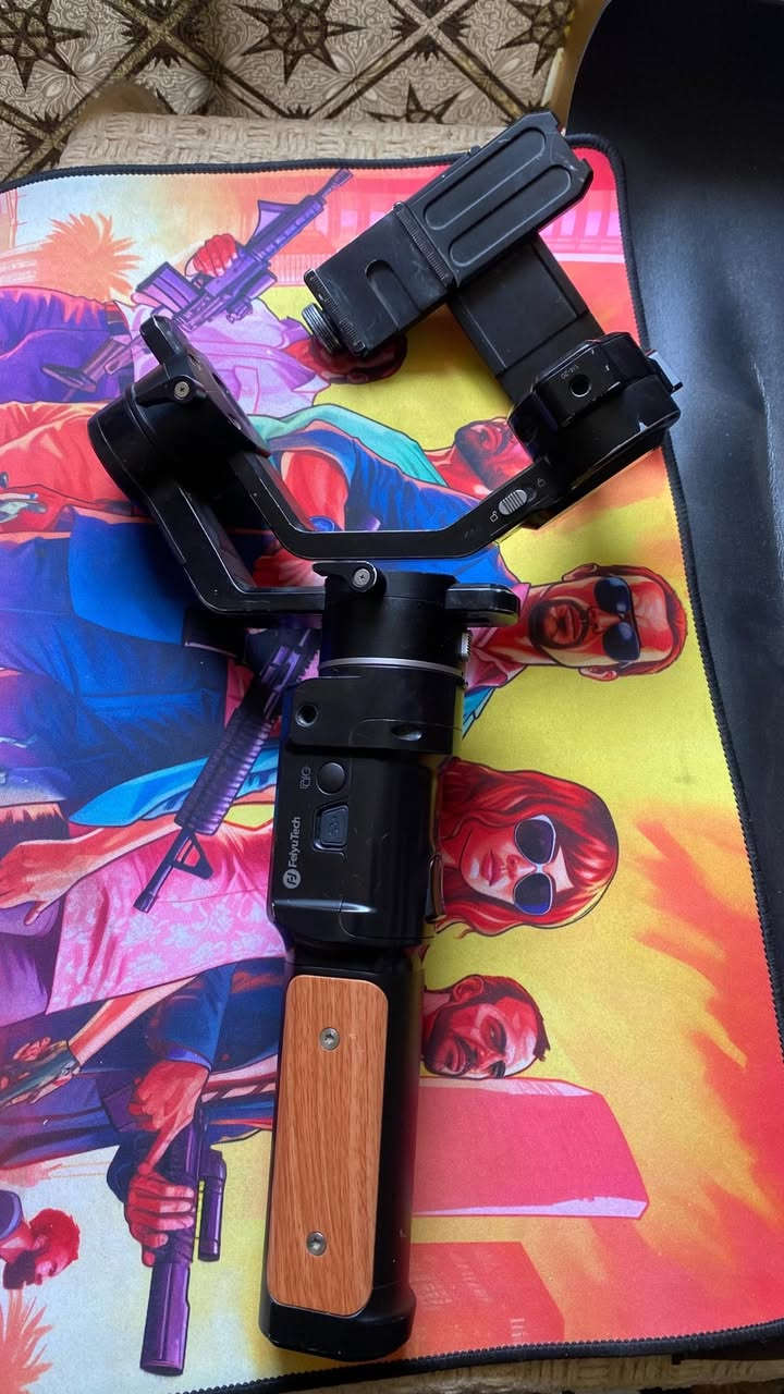 رونين يشيل وزن 7كيلو
رونين كدامك موصفاتها موجوده شغال مابي اي خلل سعر قفل 250 مستعجل بيعه


**إذا كنت صاحب هذا الإعلان وتريد حذفه لأي سبب، رجاءا أرسل رسالة إلى الدعم الفني**