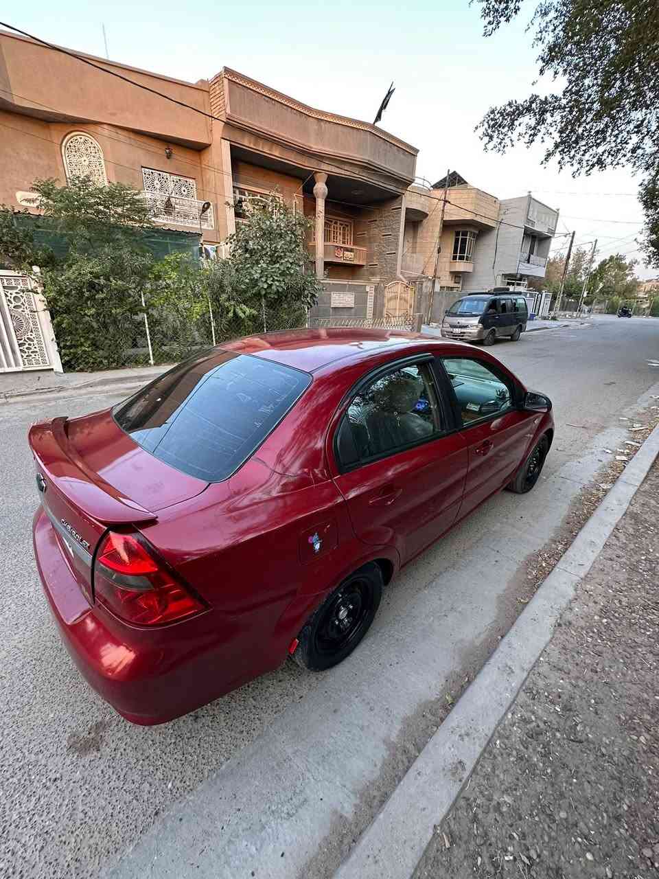 السلام عليكم للبيع افيو شوفرليت موديل سيارة اصل ٢٠٠٨ مسجلة بلسنوبة ٢٠٠٧ سيارة امريكة حادثها جاملغ خلفي سيارة معيودة صبغ حزام جمالية محرك ١٦٠٠ كير اتو مكفولات تبريد ثلج رقم بغداد دولي جديد هزة جديدة تحويل ثاني يوم  شاشة كبيرة كامرة داخلي لونيل صاج صدر مامي خلفي ٨٠ /١٠٠ باتري جديد بعدة بلضمان تايرات انضاف سعر 5٣ وبيها مجال مكان سيارة بغداد شرطة الرابعة باقي تفاصيل اتصل ***********
