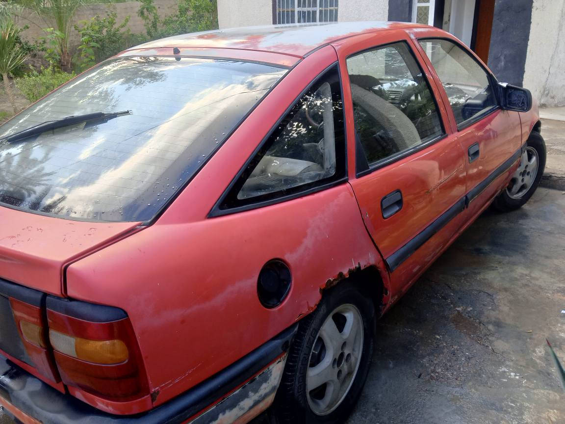 السلام عليكم للبيع اوبل موديل  90 محرك 2000 سنويه
 28 رقم بغداد الماني ديالى ناحية كنعان سعر 25
***********
