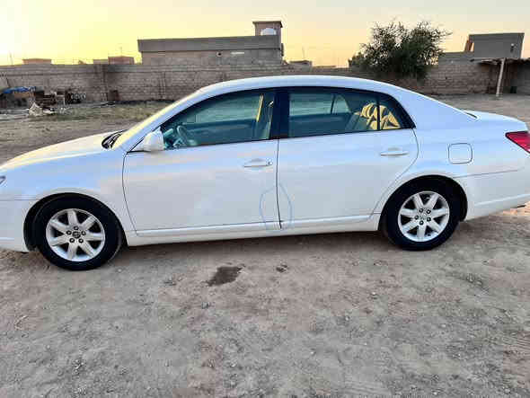 السلام عليكم اڤيلون موديل 2007  بيهه قطعه الجاملغ الخلفي جهة اليمين بدون دواخل محرك وگير جدد شرط مال حاويه  سنويه ورقام جدد لل 2030 سياره بسمنه تحويل ثاني يوم بيهه بارد شي قليل مثل ما موضح بالصورة تدفئة تبريد شقالات 
السعر 120
للاستفسار ***********
ويرهم مراوس ب جرجر موديل 2015 وفوگ
مكاني صلاح الدين الشرقاط سديره
