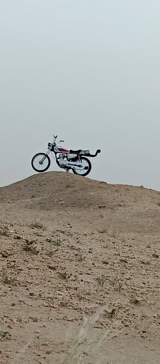 السلام عليكم دراجه للبيع اصولي اوراق موديل الشاصي 18والتعميره 23-***********
