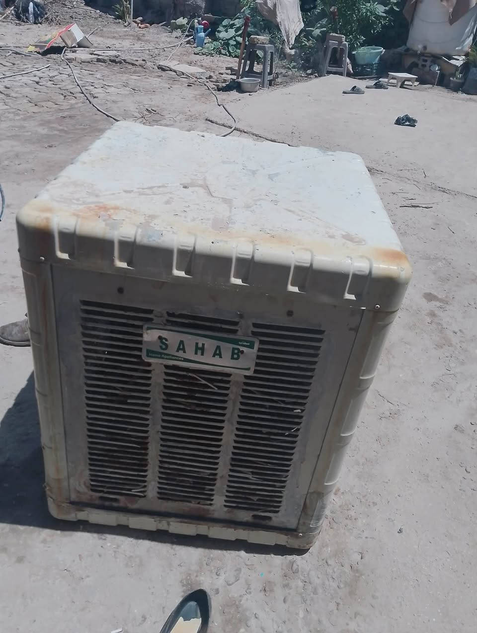 مبرده للبيع نضيفه بس عوزه ليف وقايش السعر 75 وبيه مجال وهاذه رقمي ***********
