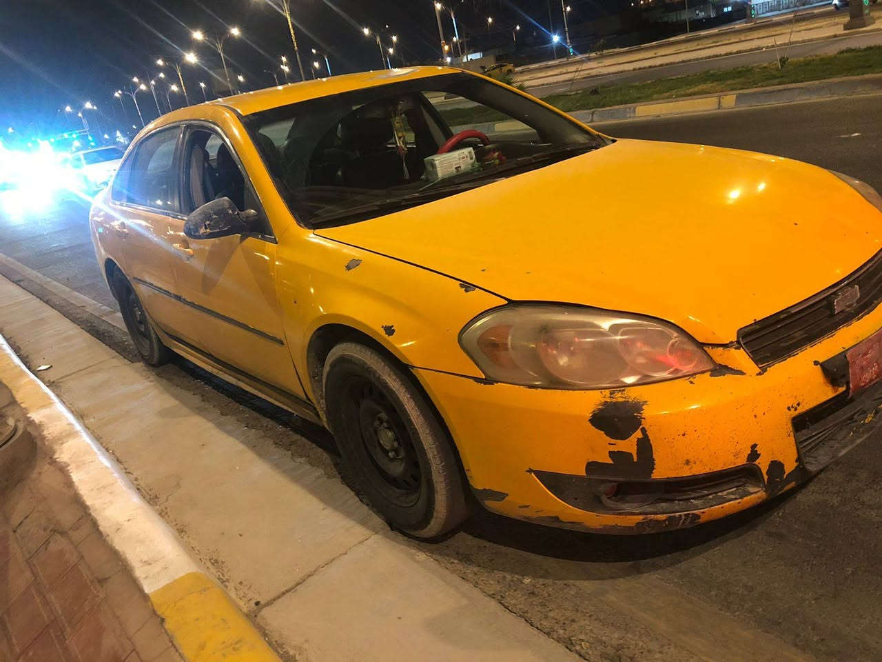 نباله مديل 2009 مكينه وكير وضفيره جدد توني وحداديه توني شدهن سياره هيه مرور مصفره رقم نينوى صدامي  سعره ٣٠ (***********
