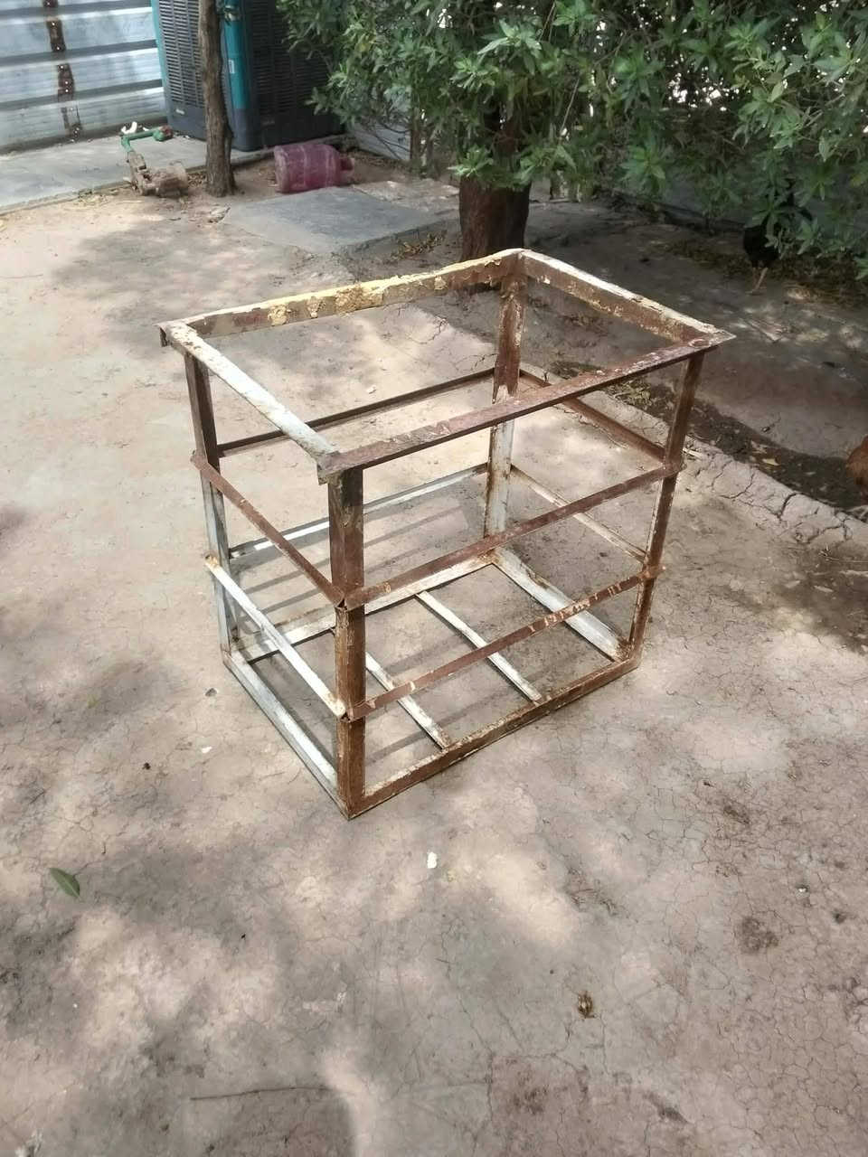 جام خانه مع باب
الارتفاع 260
العرض320
وقفص مكيف 
المكان مركز الديوانية


**إذا كنت صاحب هذا الإعلان وتريد حذفه لأي سبب، رجاءا أرسل رسالة إلى الدعم الفني**