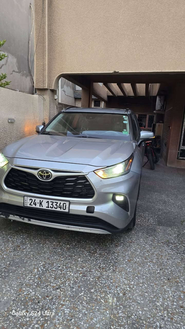 هاليندر 6 سلندر، فول مواصفات XLE AWD، حادث بسيط جدًا فقط دعامية خلفية جديدة. لوك رقم شمالي. عنوان بغداد دورة 
هاتف ***********
