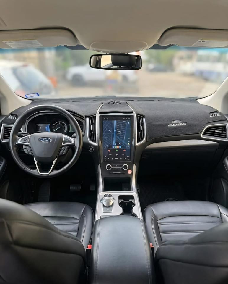 فورد ايدج موديل 2024 دخول شهر 12 سنه 2025
حجم المحرك : 2.0L TURBO ( 4,سلندر )

50 الف ميل

 كل الايرباكات سليمه 

المواصفات : SEL

فـول فـول مـواصـفـات

�‌‎ابواب بصمة�‌‎بصمة تشغيل 

تشغيل عن بعد : Remote Start�‌‎شاشة دشبول ديجيتال

كاميرا

كير ماوس

كير شفتات ستيرين

بريك بصمة

اوتو هولد : Auto Hold

اوتو ستارات : Auto Stard 

اوتو ستارات : Auto Stop‎

رادار امامي (تحديد مسار)�‌‎رادار جانبي (نقاط عمياء)�‌‎رادار خلفي (التحذير من الاصطدام)�‌‎حساسات امامي�‌‎حساسات جانبي �‌‎حساسات خلفي 

نظام : Sport�‌‎تحكم ستيرين �‌‎ستيرين هيتر

كشنات جلد�‌‎كشنات كهربائي�‌‎كشنات هيتر�‌‎تبريد لمس�‌‎تبريد مركزي �‌‎صندوق شفط  �‌‎لايتات ليد وعدسة زينون بيلادي�‌‎بكلايتات LED بيلادي�‌‎ويل كروم

ضرر قطعه وحده اميدل نفس الون جاملغ جه الايمن 

رقم الشاصي 2FMPK4J99RBA48388

توصل وتساب ***********
سعر 198
