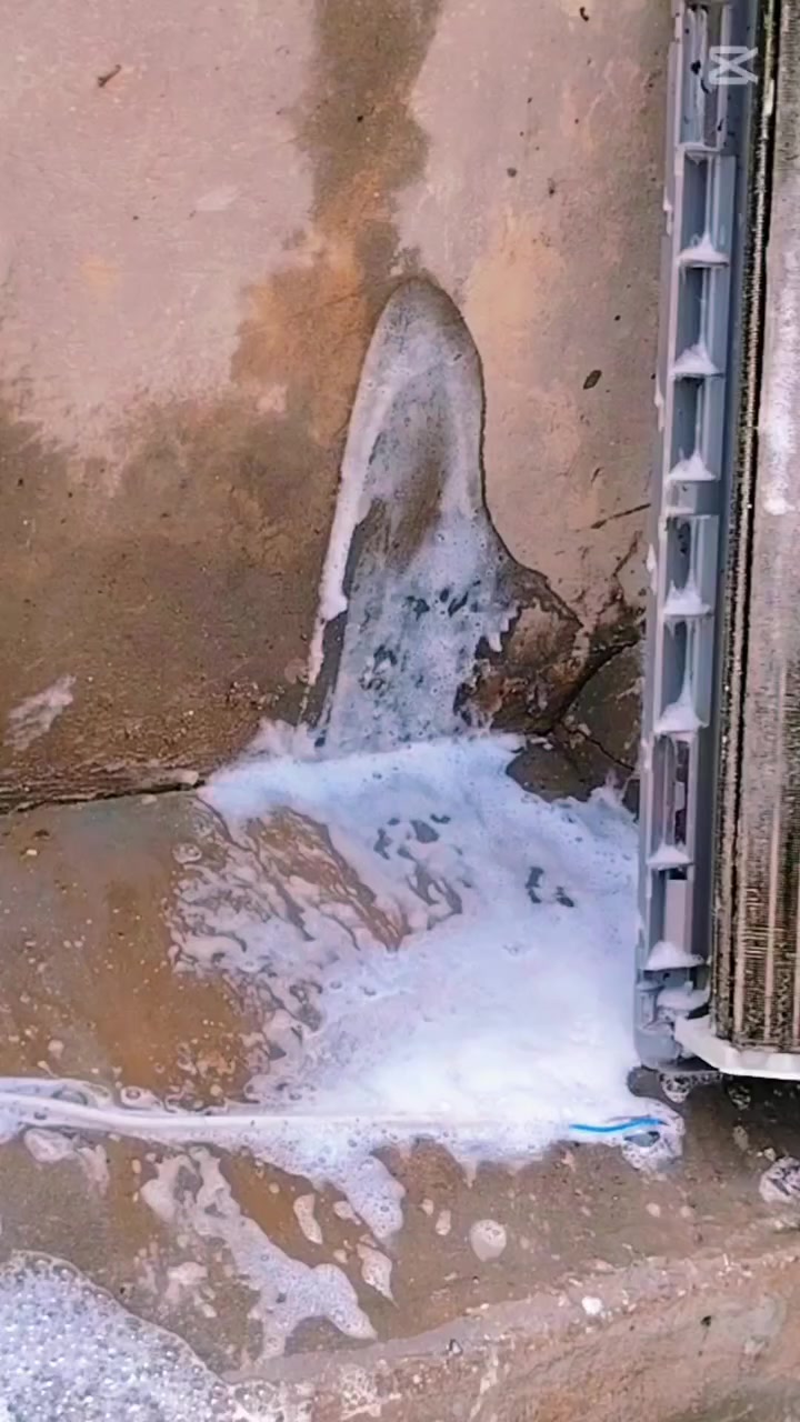 مع بداية موسم الصيف تنضيف سبلت ينزل قطعة قطعة للأرض جداري سعر ٢٥ ألف وتنصيب السبلت الجداري بسعر ٣٥ الف لحك واحجز موعد وي كادرنا متخصص في مجال الصيانة وشحن الغاز للستفسار خاص او وتساب رقم الهاتف ***********
