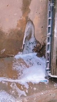 مع بداية موسم الصيف تنضيف سبلت ينزل قطعة قطعة للأرض جداري سعر ٢٥ ألف و...