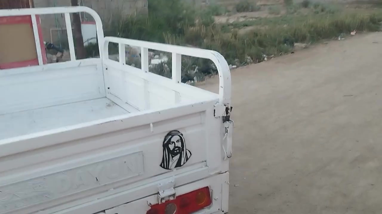 سلام عليكم 21 لبيع   مكينه بس كلجات    مبدله فقط اوراق صوليات كامله  ستوته كفاله   ما نقصه ايشي   ستوته تخبل   سعره 2250 وبيه مجال مكان بين شطره ولغراف    خاص ما جاوب  ولمو شراي يطلع كبل وليكسر سعر   سمعه حجي الله ما يره بي  ***********
