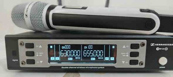 السلام عليكم ورحمة الله وبركاته خدام الحسين مايكات لاسلكي من شركة سنهايزر الجيل 4ابو الكبسوله باله جديد بكارتونته وجيسه مامستعملات شرط صوت ونقاوه ودفع كلش راقي بمعنى الكلمه اي استفسار هذه رقمي واني خادم لتراب اقدامكم *********** ملا عصام الكربلائي
