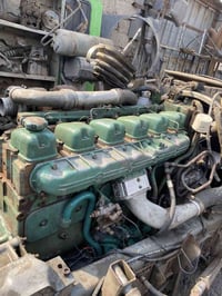 محرك فالفو 121 استندر  جرف النداف الحي الصناعي  07703865274