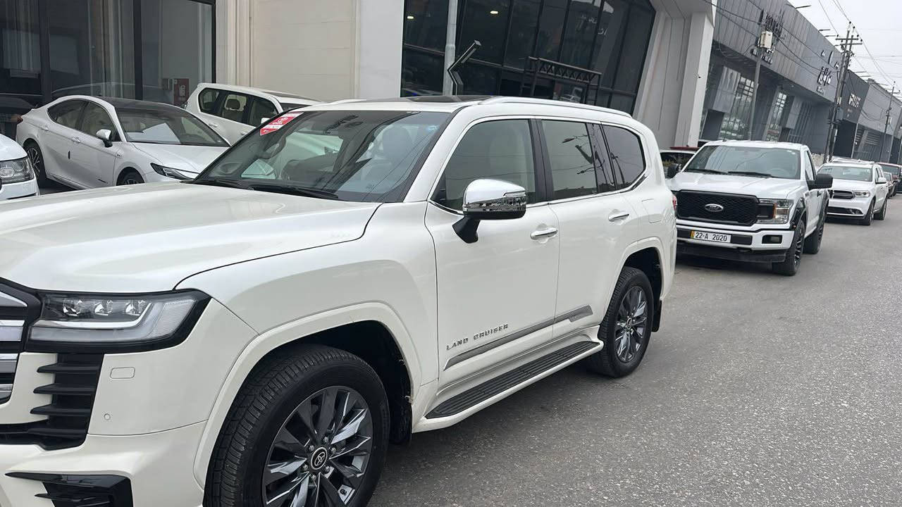 السلام عليكم

لاندكروز لمتد تون تيربو 2023 وكاله SAS

ماشيه 38الف KM

مكفولة كفاله عامه حقيقة مكفوله من اي شي 

رقم سليمانيه و مكان السيارة بغداد  ( الاعظميه) 

تحويل مباشر ب اسمي 

(( السعر 66/500 ورقة ))

غير متواجد على الفيس 

☎️ *********** بغداد, العراق
