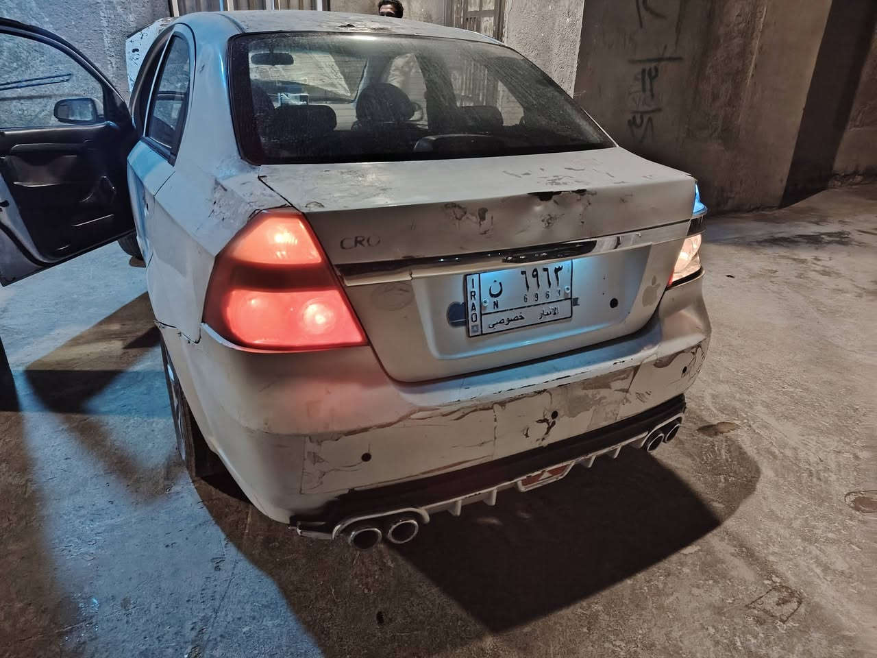 سلام عليكم افيو حديده للبيع سياره بلاديه فول كهربايات ستدر لوك سايد كله شغاله مكينه نضيفه كير نضيف تايارت تخم دفئه شغاله للبيع او مراوس موصله 18 ترهم مراوس ***********
