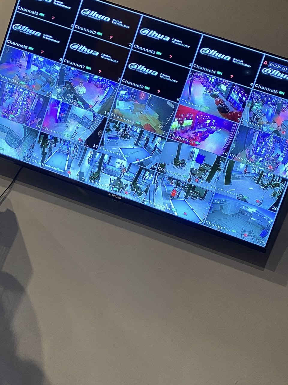 السلام عليكم: اسال الله ان يرزقك الجميع
الأمان لصيانة وتنصيب الكامرات
كادر متخصص لتجهيز وتنصيب وصيانة كامرات المراقبة 

العنوان / الأنبار : الفلوجة وضواحيها 
للاستفسار الاتصال على الأرقام /
***********
***********
***********
