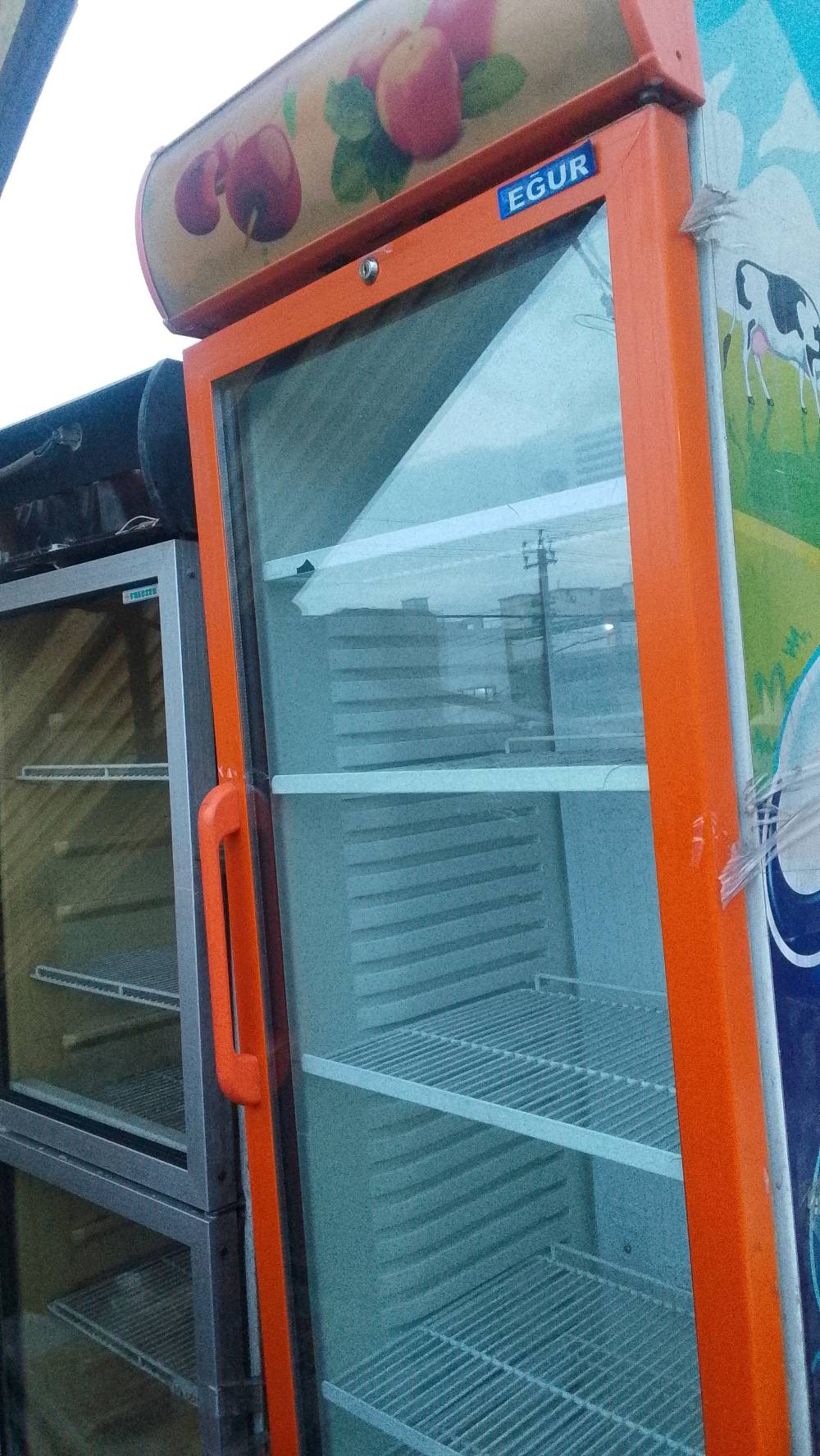 للاستفسار التواصل عبر الرقم ***********