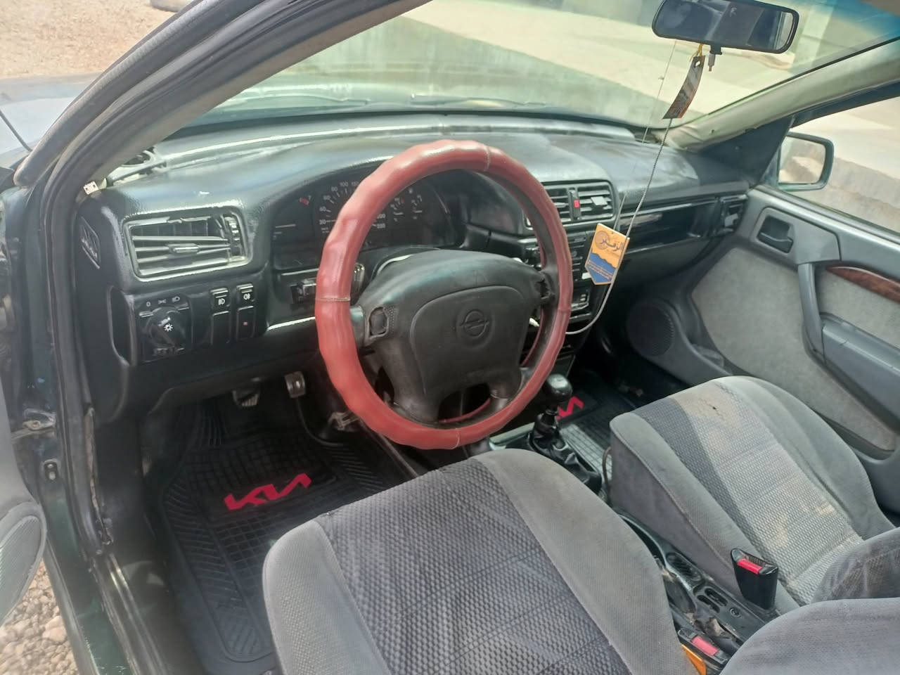 للبيع اوبل فيكتر موديل 95 سنويه لل 2030 مكينه 18 المرغوب الاستفسار اكثر اتصل ***********
