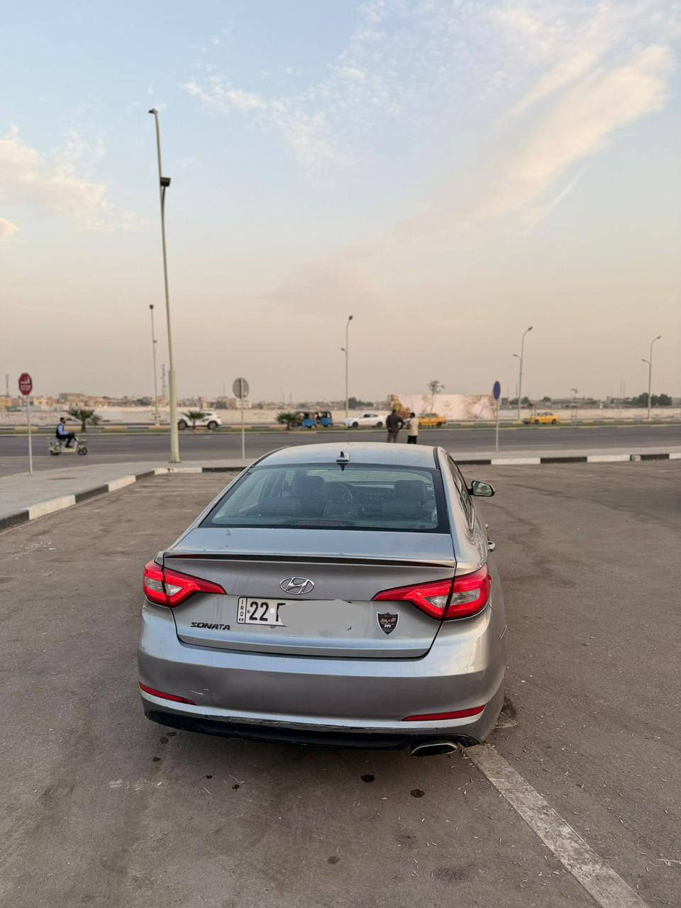 سوناتا ١٧السعر( ٥٥) 
كص جنطه بانزين

تدفئه كشنات 

تحكمات ستيرن

وارد امريكي

بدون نقص 

متوم

***********
