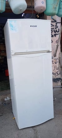 ثلاجة • ١٨ قدم • تجميد فول