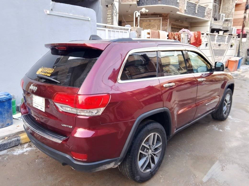 جيب لاريدو 2019 جديدة بجيس بعدها بالكارتون شرط ترايها زيرو تخم تاير حدادية جديدة فول مواصفات عدة الفتحة مكينة 3600 (ادوات كصة وحدة جنطة) السعر 92 عنوان بغداد للاتصال ***********
