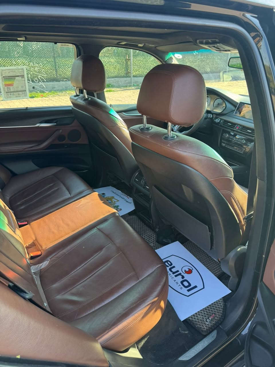 Bmw x5
ماشية 144 حقيقي 
وارد خليجي وكالة العروش🖤
محرك 8 سلندر 5.0
مواصفات فول للاخير
بنوراما
بيبان شفط 
بصمة 
كشنات جلد تحكم كشنات
خمس كامرات دوارة
كشنات تدفئة تبريد
بردات بيبان
دركة كاربون فايبر
كير قبضة كرستال
حساسات امامية خلفية
لايتات LED وزنون
شاشة كبيرة مع تحكم ماوس داخل جلد قرميدي

السيارة مكفولة بدون صبغ فقط بارد بلباب وتحكيل خفيف فقط بدون صبغ ابد بدون دواخل كلة مكفول  
رايدهة ب٢٨ وبيهة مجال شراي ع الخاص تعال


**إذا كنت صاحب هذا الإعلان وتريد حذفه لأي سبب، رجاءا أرسل رسالة إلى الدعم الفني**