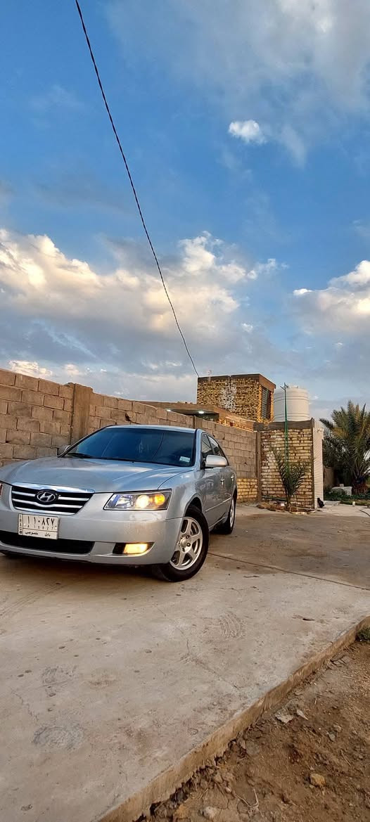 السلام عليكم سونات للبيع 2005 رقم بابل باسمي خليجي محرك 2400 شادله منضومه غاز علما ان السياره مابيه حادث ولا تبديل   بيه فقط بارد وخدوش وجراد مثل ماموضح با الصور المكان بابل ناحيه الابراهيميه الدبله السعر 90 السياره خير من الله وترايه وين ميعجبك  الاتصال على الرقم***********
