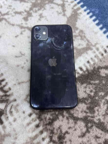 ايفون 11
بطاريه 95 مبدله وكاله 
ذاكره 256
بي ضربه خفيفه بل شاشه 
السعر 270 وبي مجال حك جيه
متواجد فقط واتساب واتصال ***********
العنوان مدينه صدر
