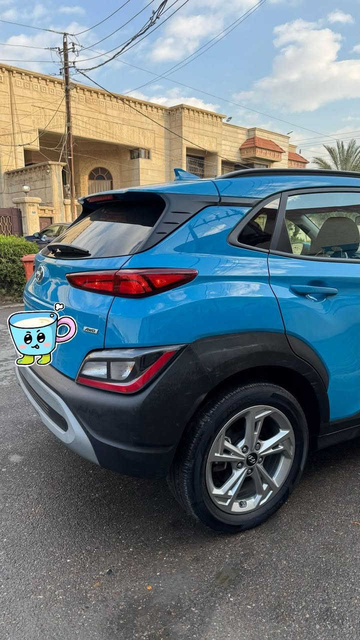 السلام عليكم مكلف بالنشر
كونا هونداي 2023  sel 
وارد امريكي 
رقم بغداد رقم جديد 
محرك 2000دوش تنفس طبيعي ماشيه 20500 mil 
السياره دفع رباعي فتحه بالسقف شحن وايرلس رادارات أمامي جانبي 
توقف ذاتي اوتو بريك اثناء الازدحام
تدفئه كشنات اماميه
دخول ذكي بدون مفتاح تشغيل عن بعد 
درايف مود سبورت وسمات ونورمل ويل 17 
السياره كلين بدون صبغ فقط بارد في الجاملغ الخلفي عكس السائق 
السعر 183000$ 

لتواصل ع الرقم ***********
***********
العنوان بغداد حي العدل
