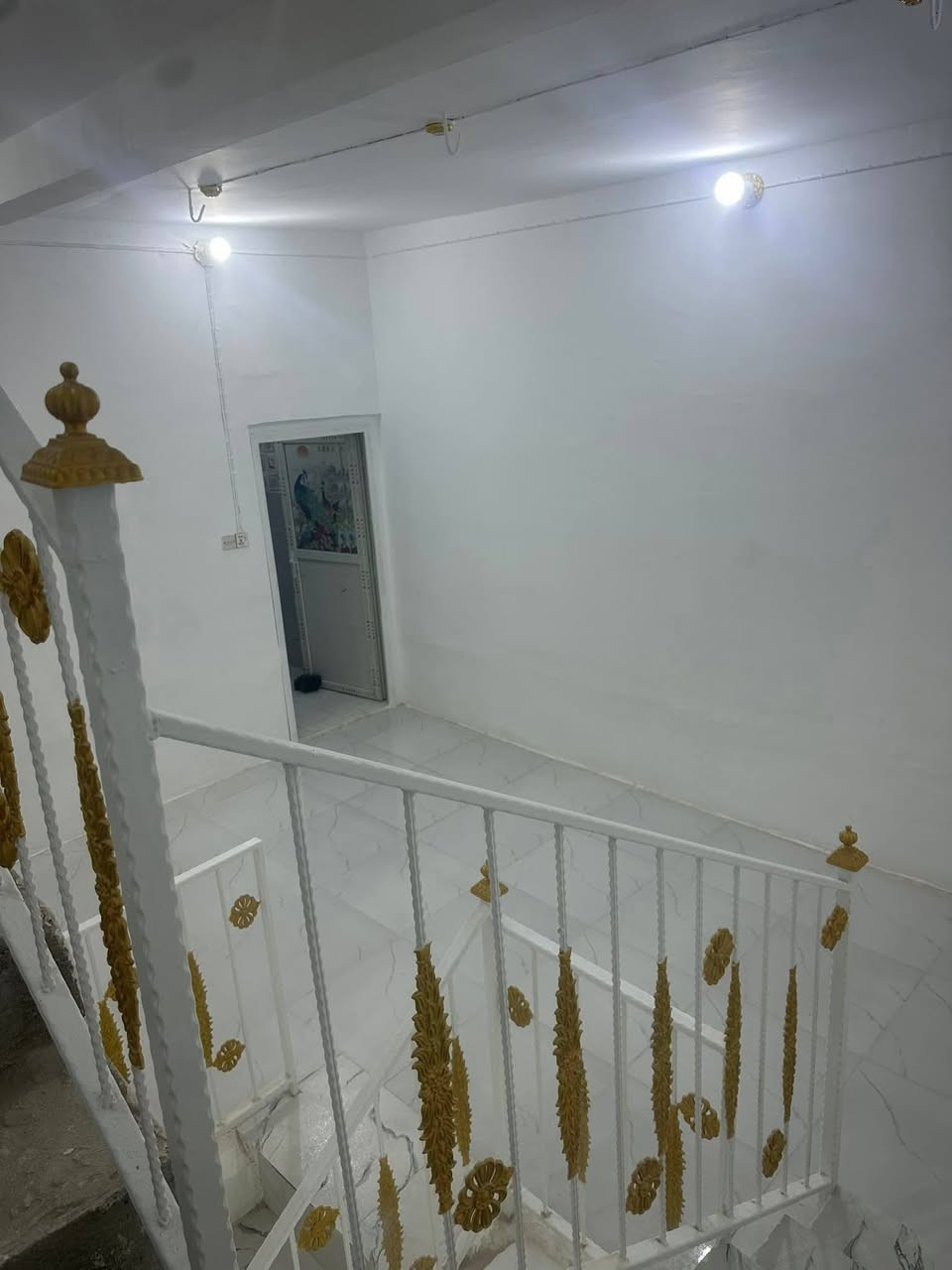 ‏يا الله بيت للبيع طابو ‏صرف نجف حي ميسان

‏المساحة.  55 متر  قطاع. 24  قرب شارع 60

‏ صب كون كريت. طابقين   الطابق الأول

‏مطبخ    صالة    صحيات  الطابق الثاني

‏غرفة   صالة   صحيات   سطح  السعر   66. مليون

‏وبي مجال 

للاستفسار والمعلومات الاتصال بنا ع الارقام التاليه 

***********

***********

***********

او مراجعه مكتب ألروان للوساطه العقاريه والمقاولات العامه 

عنوان المكتب حي ميسان ع الشريط قرب صيدليه الشراع مقابل الاستداره مباشر 

عندك بيت عرصه للبيع راسلنه وات ساب وتدلل
