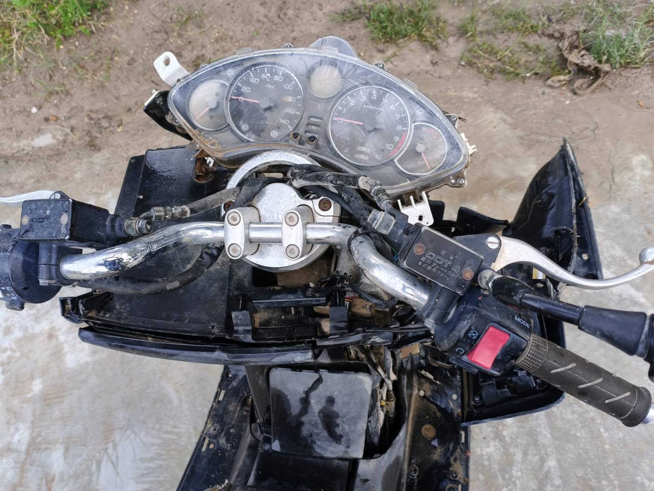 سلام عليكم دراجه فورزه بصمه ضايعه اوراق ضايعه كفرات موجوده محرك نضيف العنوان بغداد سبع البور السعر خاص للتواصل ‏‪0787 798 8852‬‏
