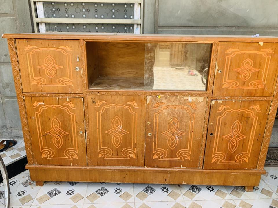 السلام عليكم
بوفيه تزگام عراقي عاليه و ثقيله للبيع ، السعر بـ ١٠٠ الف
مكاني الرفاعي


**إذا كنت صاحب هذا الإعلان وتريد حذفه لأي سبب، رجاءا أرسل رسالة إلى الدعم الفني**
