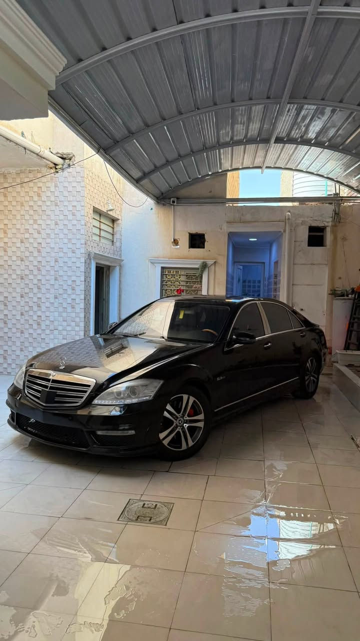 سلام عليكم للبيع او المراوس مرسيدس s500 فول مواصفات للأخير جميع المواصفات
محرك 8سلندر تنفس طبيعي موديل 2007 رقم قادسية ب اسمي تحويل ثاني يوم جاهزه ادامه كاملة كله جديد تبريد كير محرك تايرات وياله جوبلس تصعد وتنزل ادامه كاملة جام حمايه برد خلفيه كهرباء تبريد تدفئة كشنات رادار امامي جميع مواصفات جاهزه وماشية ١١٥ الف حقيقي 
بيها صبغ جاملغ امامي جهة السايق 
السعر 175 بيها مجال 

***********
***********

