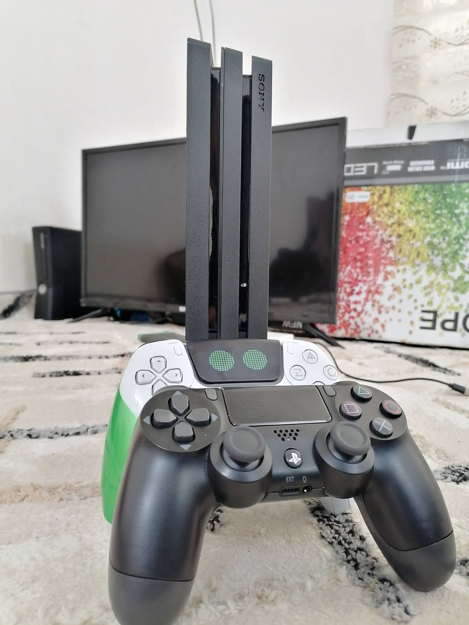 السلام علیکم بلی فور المهکر 500جیجابایت
2جوستیک
 فول العاب 
السعر 300الف دینار متوفر التوصیل في الجامع المحافظات  العراق


**إذا كنت صاحب هذا الإعلان وتريد حذفه لأي سبب، رجاءا أرسل رسالة إلى الدعم الفني**