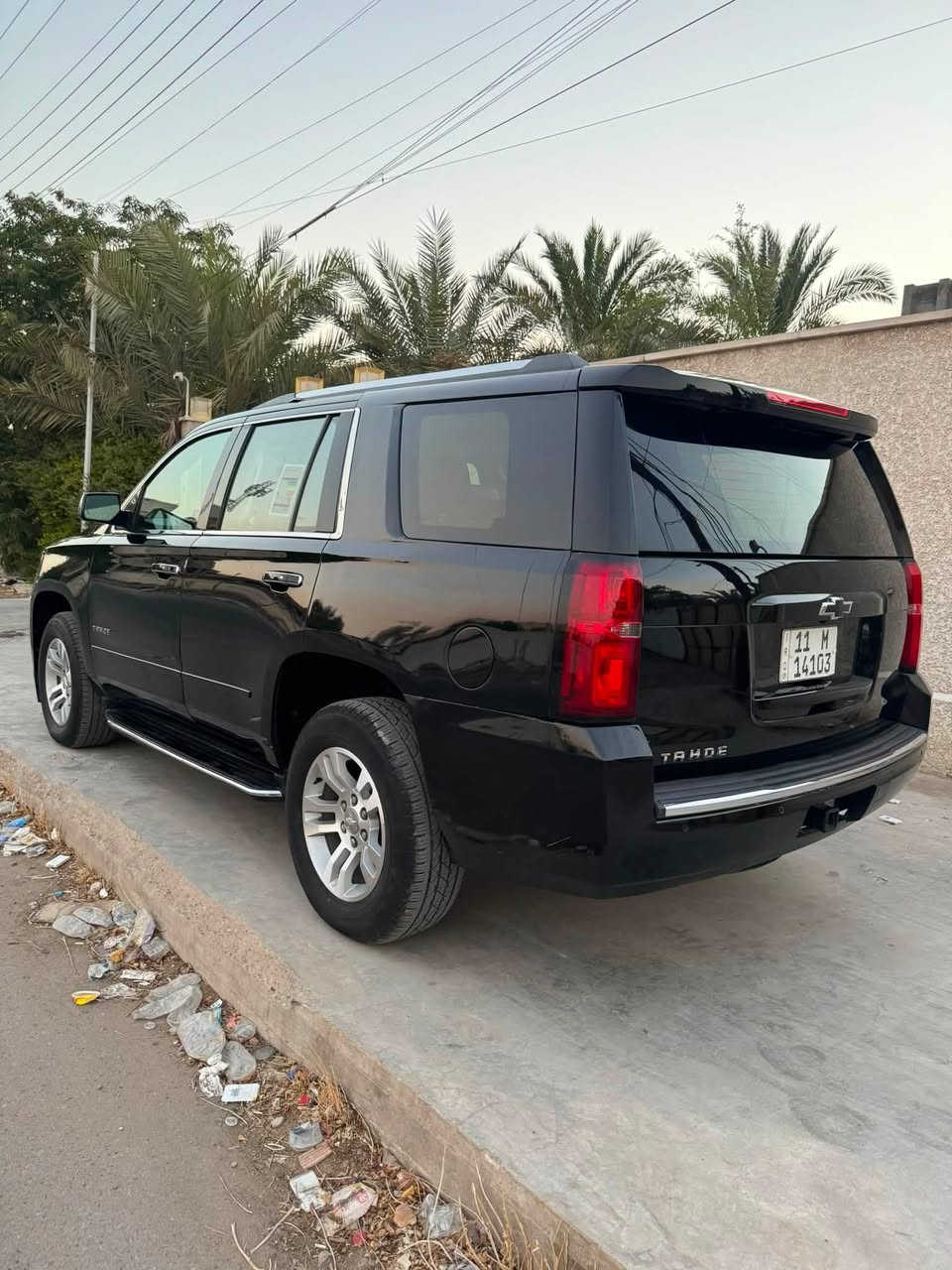 تحية طيبة ...
تاهو LTZ 2015 وارد امريكي ماشية ٨٤ الف ميل 

رقم بغداد الجديد سنوية + هزة كلة جديد بأسمي 

حادثها قبق جنطة مبدل نفس اللون وجاملغ خلفي صبغ 

بيها شوية بارد وتكحيلات بسيطة 

مواصفات : 

بصمة + تشغيل عن بعد + بصمة ٤ بيبان + صندوق كهرباء شفط 

كشنات جلد وكهرباء ومنفصل vip وتبريد وتدفئة كشن 

داخل عسلي مطعم بصاج وخياطات كلش حلوة 

رادارات ٣٦٠ درجة من كل الاتجاهات + مرايات معتمة للضواء 

كاميرا خلفية + حساسات خلفية وامامية 

لايت زنون + لدات خلفية وامامية 

شاشة كبيرة + قاصة السيارة ٧ راكب وكل الكشنات كهرباء  

كشنات خلفية كهرباء + انضمة الخروج عن المسار + القادة الذاتية + اشاير المري + لون الداخل والكشنات جملي

ادامة كاملة للسيارة من دهن مكينة وفلتر شوتة وباتري وعبوة فيول بمب كله جديد ووكالة تخم تاير تخم ويل تخم دسكات كلة جديد اصلي وكالة 

للبيع بسعر ٢٨٥ وبيها مجال كلش بسيط 

***********
