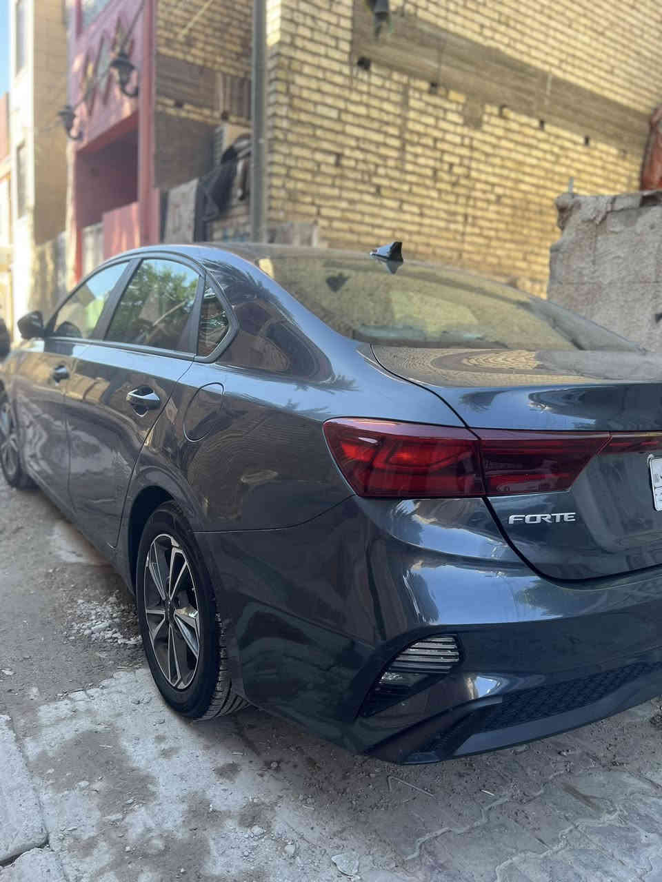 سلام عليكم السيارة فورتي أمريكي مودي 23 سيارة بدون حادث ‏بسيط السيارة بيها صفحتين صبغ أمريكي سيارة كفالة ￼بالنشر تخم تاير جديد صدرها جديد خير من الله￼
‏السعر  ￼125 قفل￼
رقم ***********
