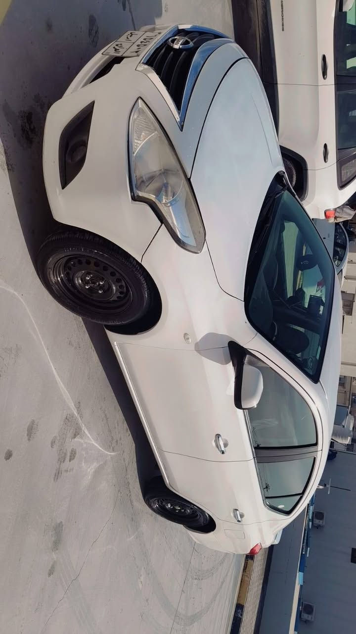 السلام عليكم
مكلف بالنشر
نيسان سني هندي 21
سنوية تنتهي بشهر السادس 
بيها مكانات بارد بدون حادث قوي 
كير مكينه تبريد تدفئه كفاله
سعر 108$
السياره شوف العين تجي وتقتنع
مجال بسيط حك الجيه
العنوان / البصرة /القبله 
‏‪ *********** البصرة, العراق
