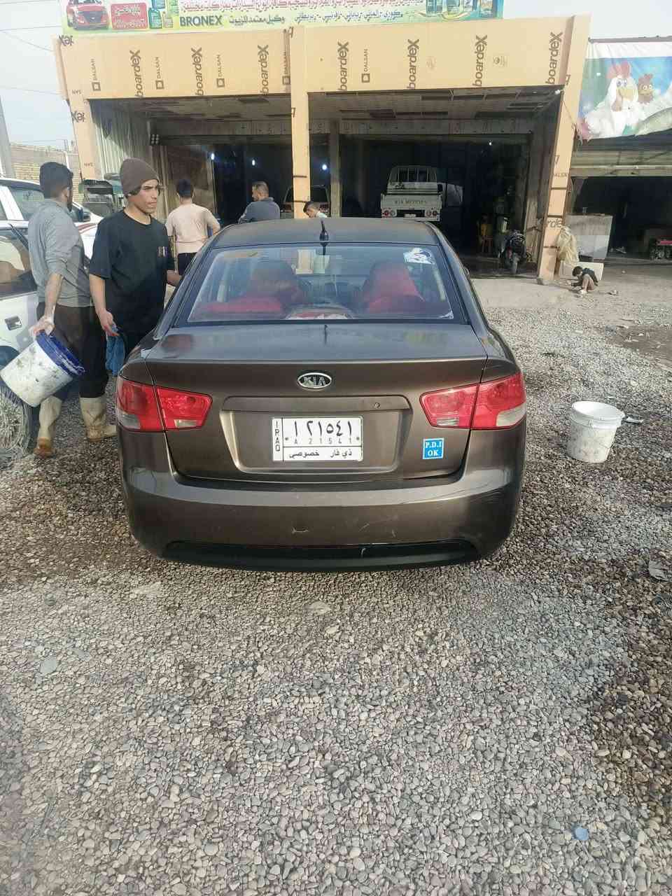 سلام عليكم سيراتو ١٣ لبيع رقم نكليزي بسمي مداور ثاني يوم مكينه وكير وحداديه تبريد تخم تاير وارد خليجي مكفوله من عيب شرعي رقم الهاتف *********** سعر ٧٨وبيه مجال مكاني ناصريه مركز
